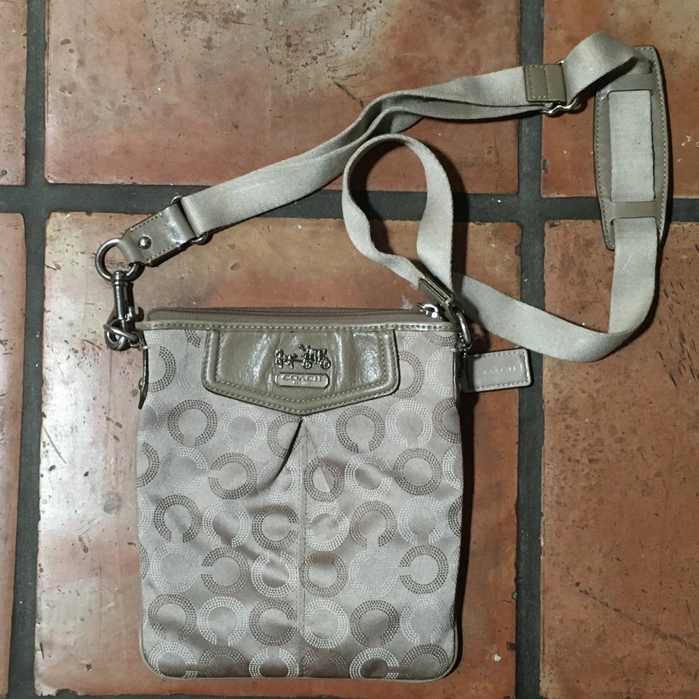 coach madison swingpack crossbody bag